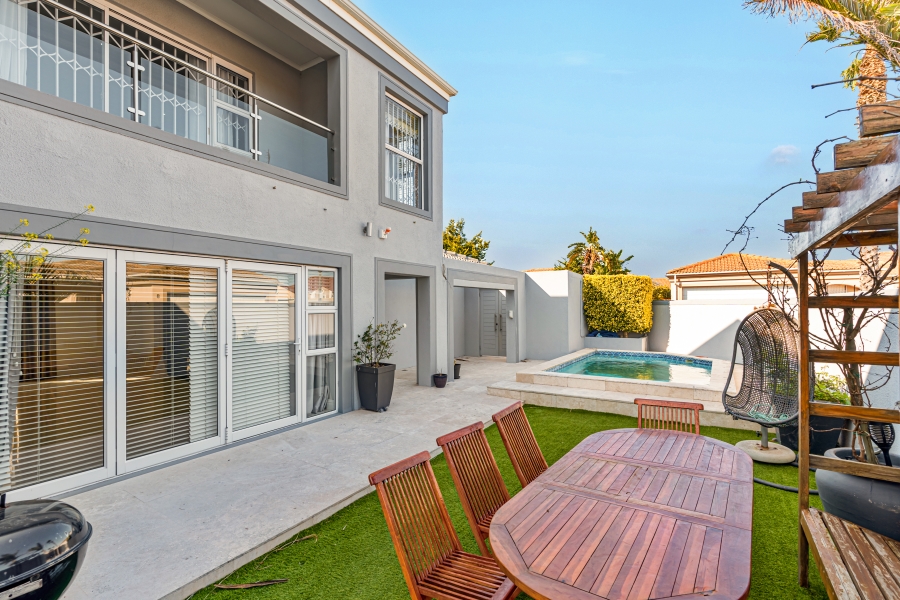 5 Bedroom Property for Sale in Century City Western Cape